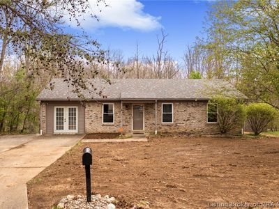 209 Broadmoor Avenue, Charlestown, IN, 47111