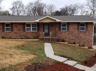 2718 Lisa Cir, Strawberry Plains, TN 37871