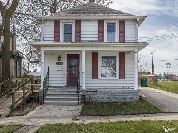 1008 Humphrey St, Monroe, MI 48161