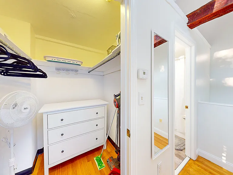 23 Jay St #D — Photo 13