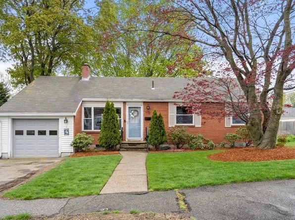 172 Circle Dr, Waltham, MA 02452