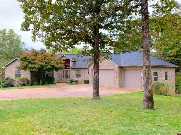 1722 Brentwood Dr, Mountain Home, AR 72653