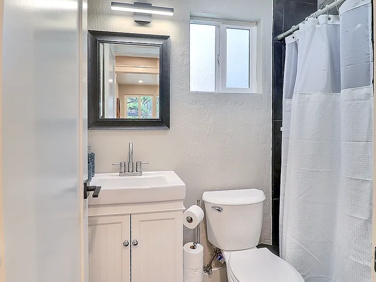 500 Creekside Rd #B — Photo 8