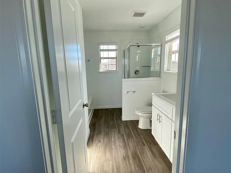 21114 Dolphin Bay Ln — Photo 18