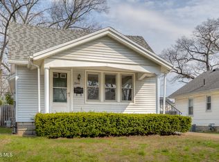 2644 Oak Grove Pl, Toledo, OH