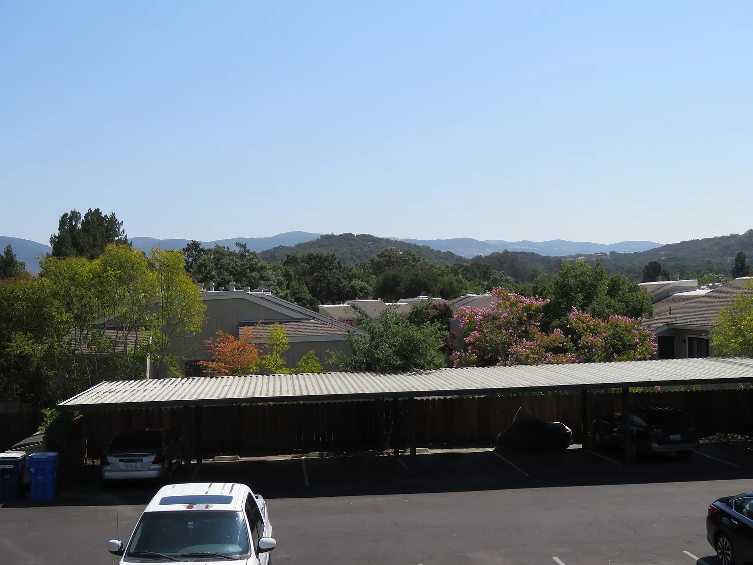 GLEN VIEW APARTMENTS — Photo 4