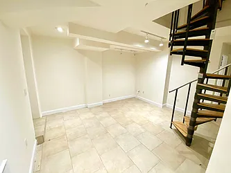 Rented by MOTION New York