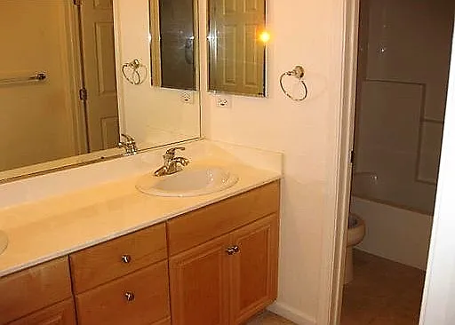 1111 Nancy Ln — Photo 7