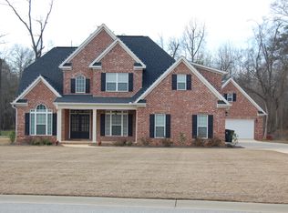 1035 Chattahoochee Dr, Bonaire, GA 31005