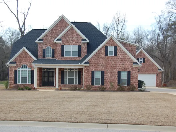 1035 Chattahoochee Dr, Bonaire, GA 31005