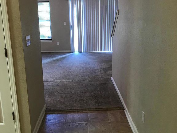 3rd image of 1658 Biscayne Bay Cir