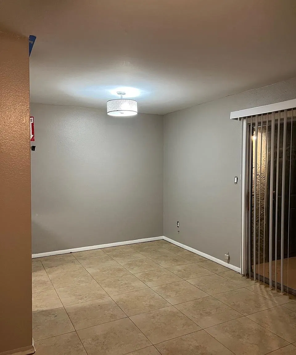 2 bed, 972 sqft, $1,395 — Photo 4