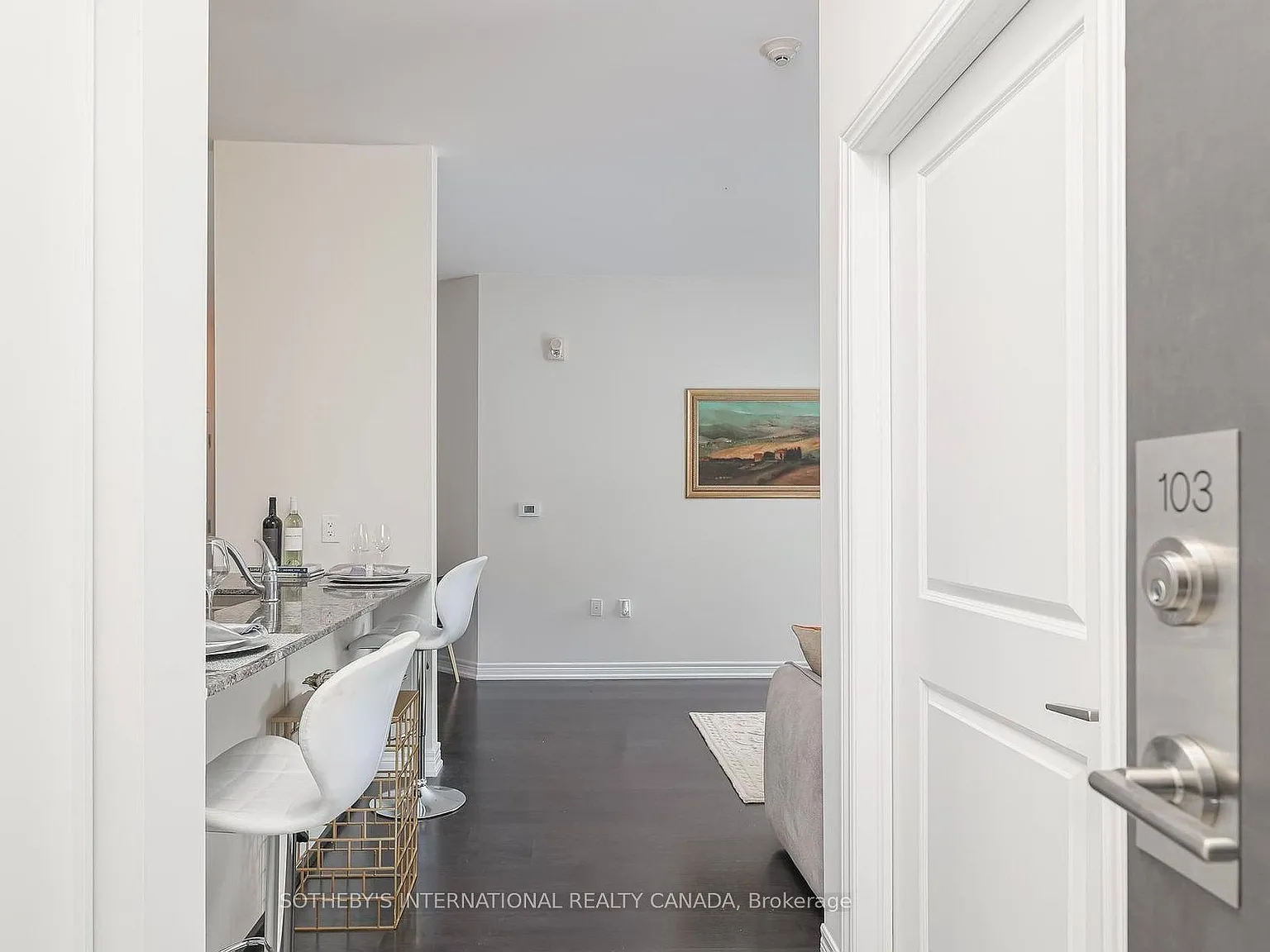 2 bed, $2,800 — Photo 2