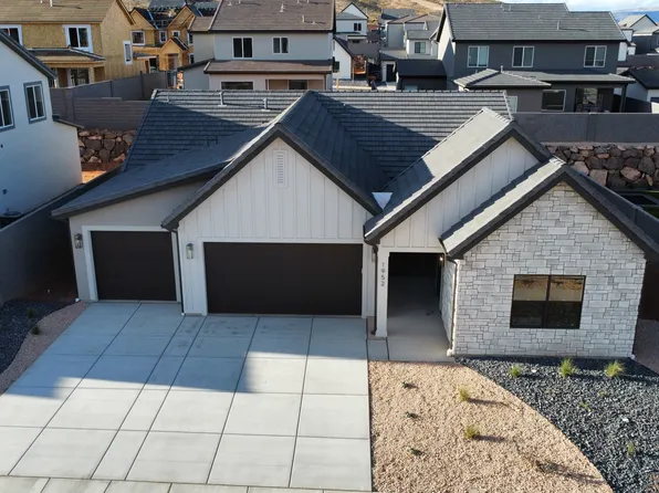 1952 S Wolverine Way, Washington, UT 84780