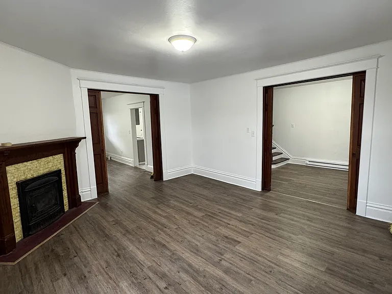 11 Central Ave — Photo 4