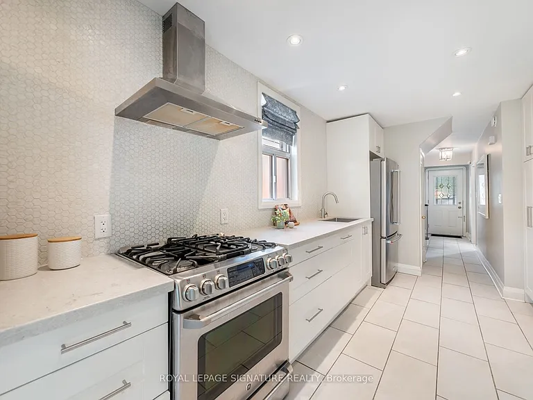 31 Brookview Dr — Photo 13