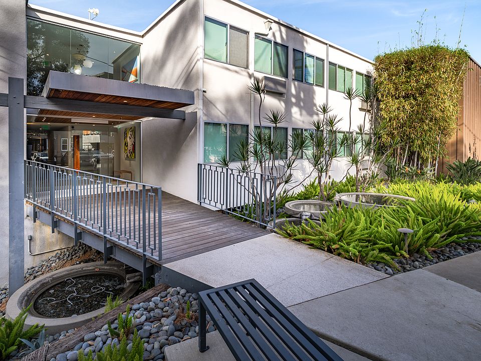 1st image of 3700 10th Ave #1H