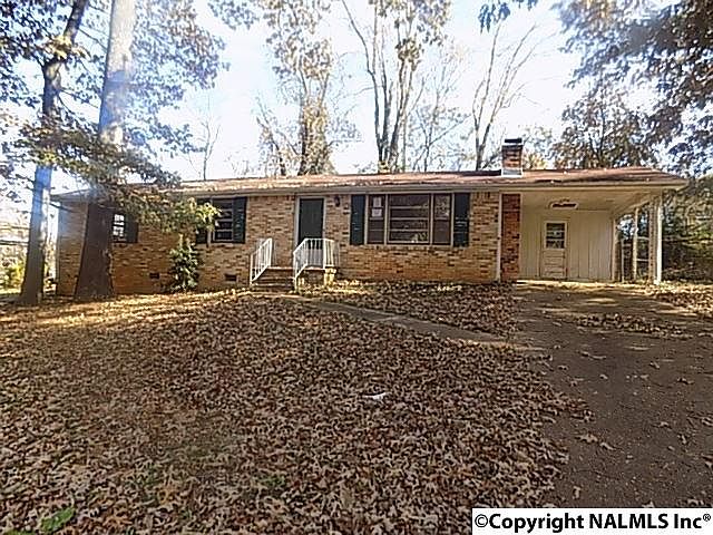 1st image of 117 E Lakeside Dr