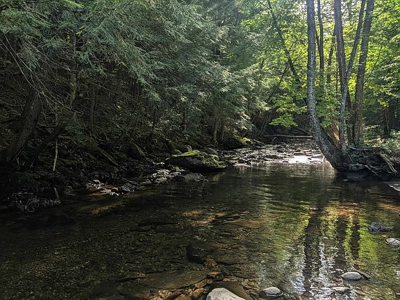 3rd image of 604 Cole Hill Road