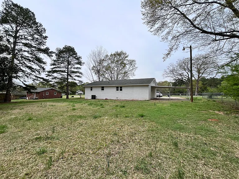 206 Sumter St — Photo 19