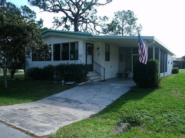 1st image of 286 Magnolia Dr