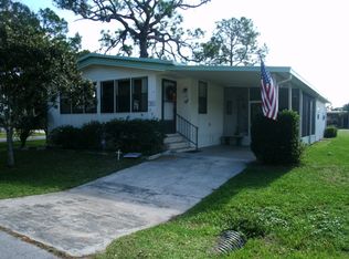 286 Magnolia Dr, Fruitland Park, FL 34731