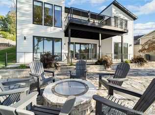 1144 Thrush Rd, Lake Ozark, MO 65049