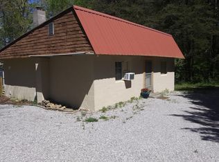 1094 Baker Mountain Rd, Spencer, TN 38585