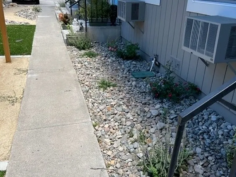 311 E Taylor St — Photo 14