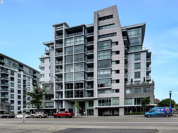 1260 NW Naito Pkwy Unit 103, Portland, OR 97209