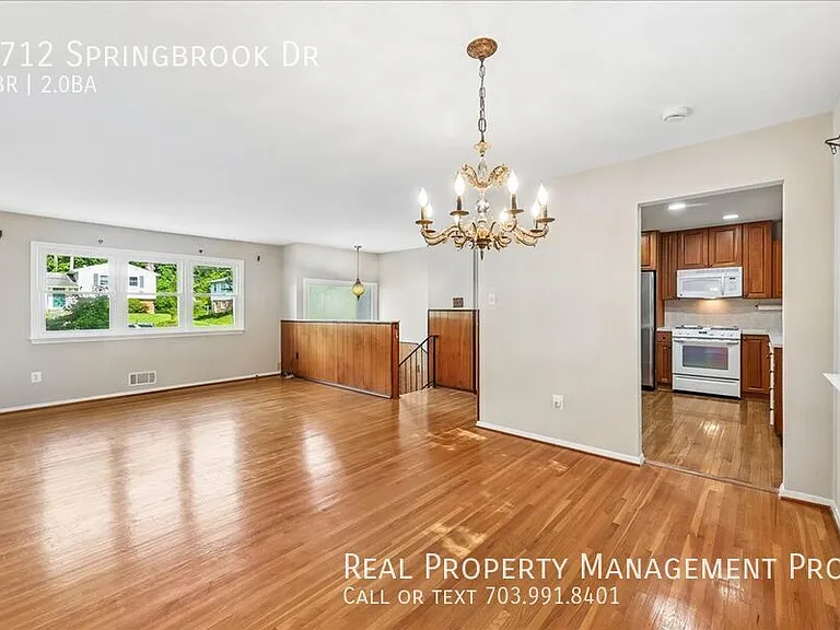 4712 Springbrook Dr — Photo 7