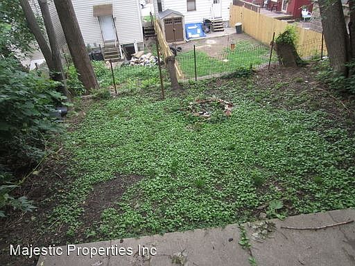 2nd image of 421 Southview Ave