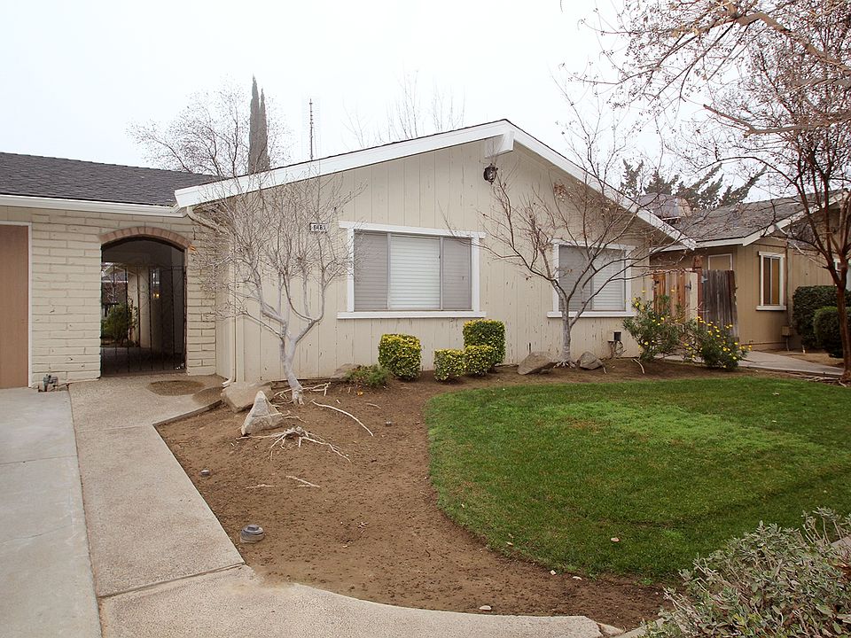 1st image of 6463 N Wishon Ave APT 102