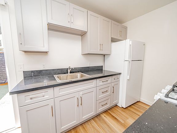 3rd image of 3474 Boston Ave #1