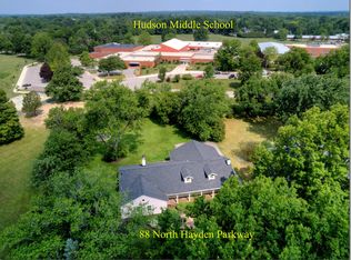 88 N Hayden Pkwy, Hudson, OH 44236