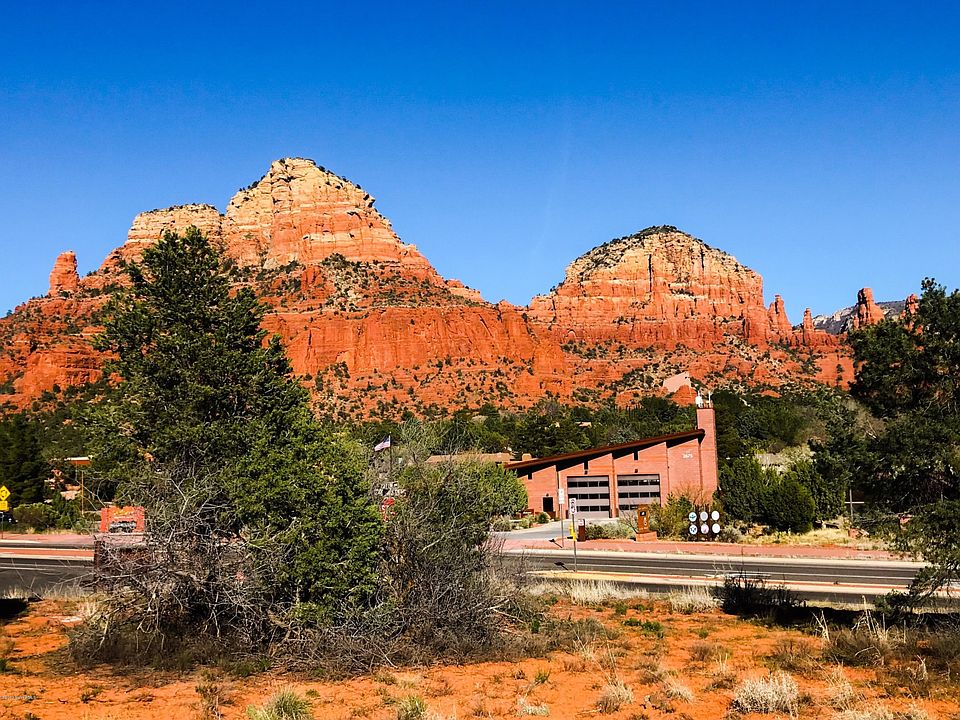Views of Elephant Rock