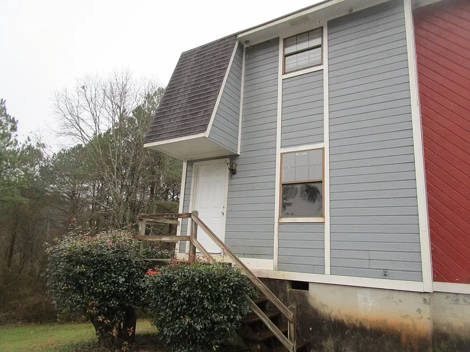 7 & 10 N Crossridge Dr SE #28