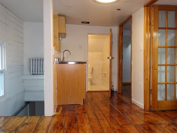 131 Meserole Avenue image 1 of 8