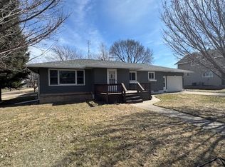 201 Dugan St S, Welcome, MN 56181