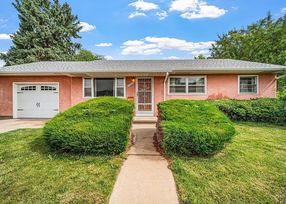 1st image of 3305 Wedgewood Dr