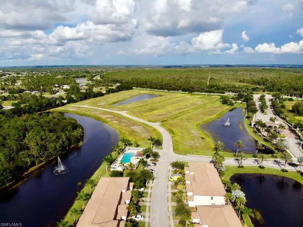 1540 Fells Cove Ln, Cape Coral, FL 33909