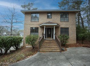816 E Lakeshore Dr, Carriere, MS 39426