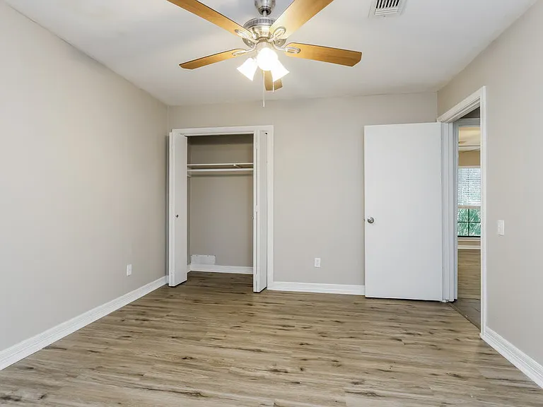 11631 Alcott Dr — Photo 13