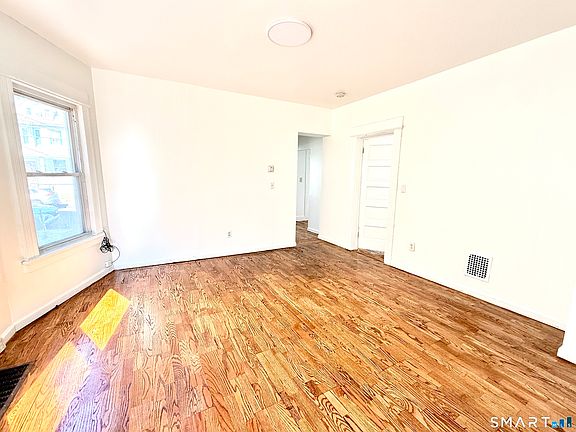 5th image of 202 6th St Floor 1