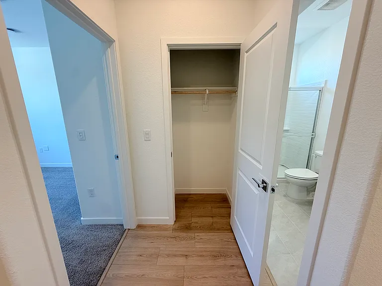 809 Canoe Ct — Photo 6