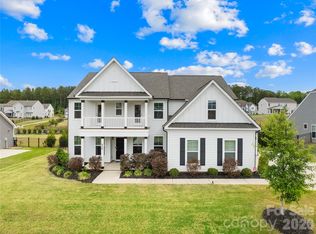 606 Yucatan Dr, Waxhaw, NC 28173
