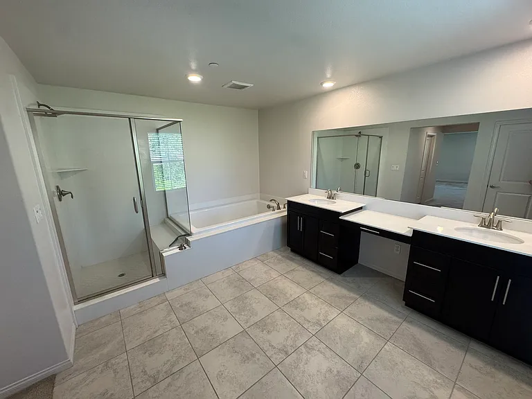 446 Almond Ln — Photo 16
