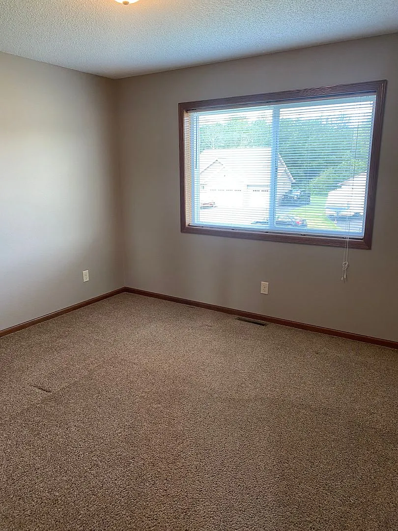 2 Bedroom Townhome in Boulder Ridge! — Photo 4