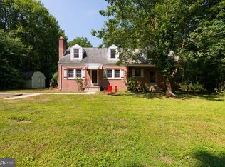 8060 Springfield Rd, Glenn Dale, MD 20769