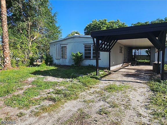 2nd image of 18210 Deuce Rd